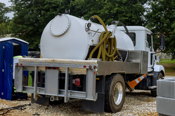 Best Porta potty delivery and setup  in Alliance, OH